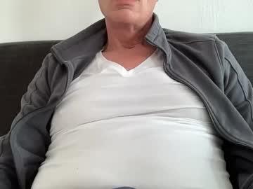 Povaridad Chaturbate stream image from November 01, 2025