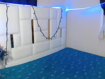 Lucyseductive Chaturbate stream image from November 01, 2025