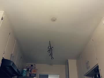 Seryntv Chaturbate stream image from November 01, 2025