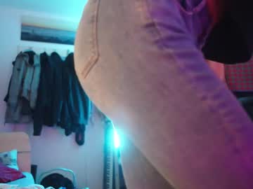Jfemk Chaturbate stream image from November 01, 2025