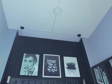Kitty_Collins_ Chaturbate stream image from November 01, 2025