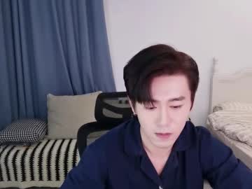 Ben705676 Chaturbate stream image from November 01, 2025