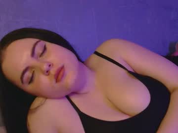 Easabella Chaturbate stream image from November 01, 2025