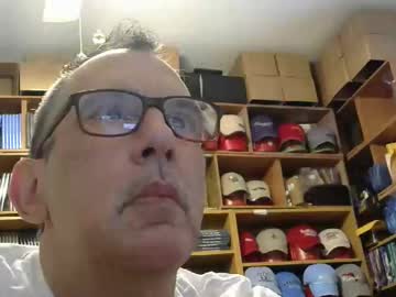 Sluttyslave81 Chaturbate stream image from November 01, 2025