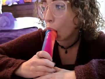 Littledeathtrap Chaturbate stream image from November 01, 2025