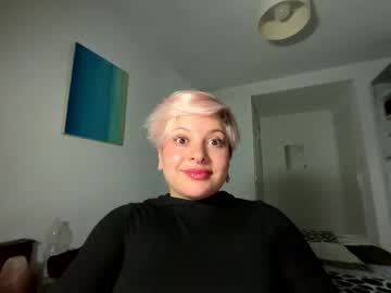 Samymoon3 Chaturbate stream image from November 01, 2025