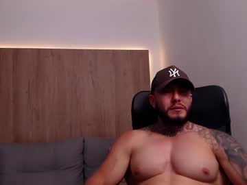 Lianjones9 Chaturbate stream image from November 01, 2025