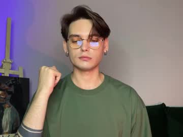 Danieltuckerr Chaturbate stream image from November 01, 2025