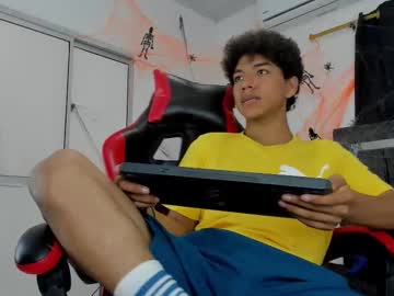 Maximiliano_Khalil Chaturbate stream image from November 01, 2025