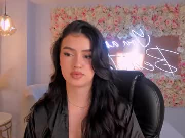 Paulinasantosx Chaturbate stream image from November 01, 2025