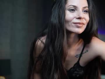 Giaeasyice Chaturbate stream image from November 01, 2025