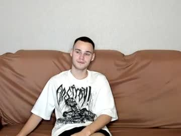 Robert10211 Chaturbate stream image from November 01, 2025