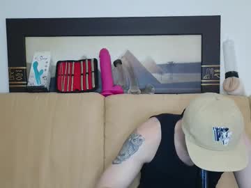 Scaleslayer Chaturbate stream image from November 01, 2025