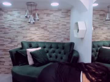 Sharon_Titts Chaturbate stream image from November 01, 2025