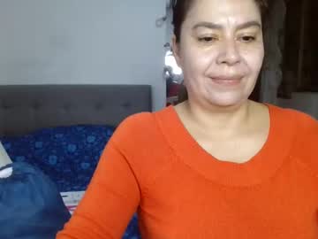 Karolhot_X Chaturbate stream image from November 01, 2025