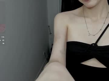 Viraluvv Chaturbate stream image from November 01, 2025