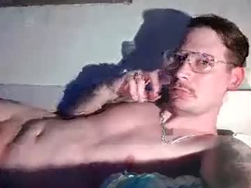Wildfreeandhorny2000 Chaturbate stream image from November 02, 2025
