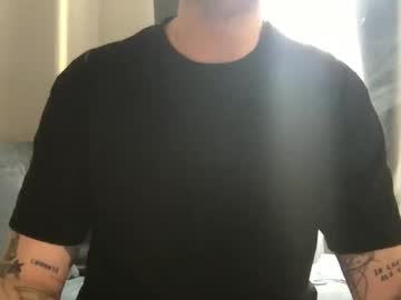 Uwantitno Chaturbate stream image from November 02, 2025