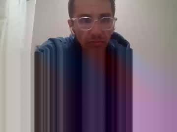 Renvillejohn2 Chaturbate stream image from November 02, 2025