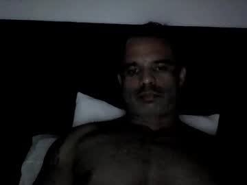 Brueinin Chaturbate stream image from November 02, 2025