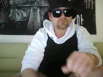 Matcelpb1987 Chaturbate stream image from November 02, 2025