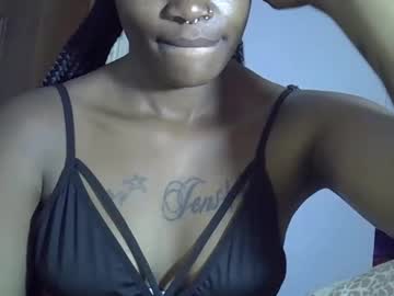Prettycandy4 Chaturbate stream image from November 02, 2025