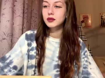 Hildredmabray Chaturbate stream image from November 02, 2025