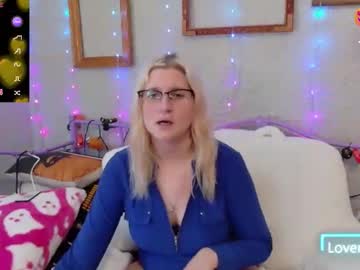 Kunzitegoddess Chaturbate stream image from November 02, 2025