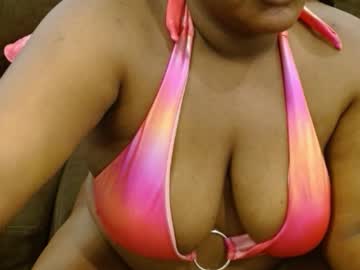 Misslolalacey Chaturbate stream image from November 02, 2025