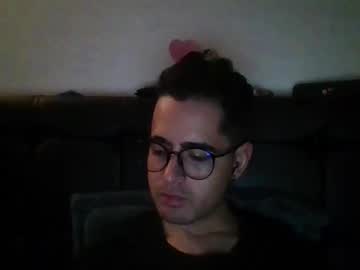 Josux8 Chaturbate stream image from November 03, 2025