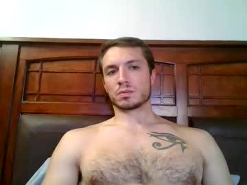 Huge09oregon Chaturbate stream image from November 03, 2025
