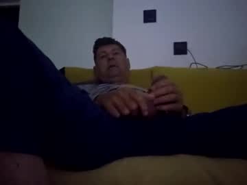 Medeni62 Chaturbate stream image from November 03, 2025