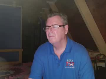 Finderfiner Chaturbate stream image from November 03, 2025