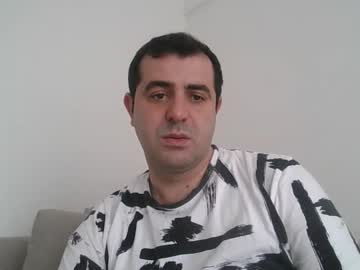 Handsome031 Chaturbate stream image from November 03, 2025