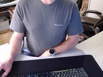 Poodledude Chaturbate stream image from November 03, 2025