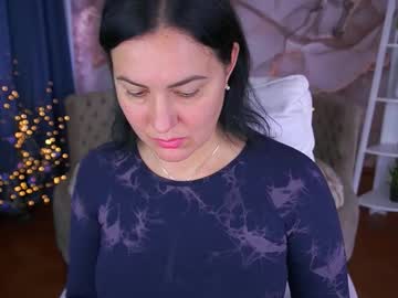 Zafiramoonn Chaturbate stream image from November 03, 2025