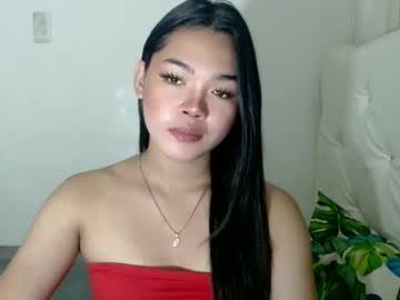 Girlsweet_Preciousxoxo Chaturbate stream image from November 03, 2025