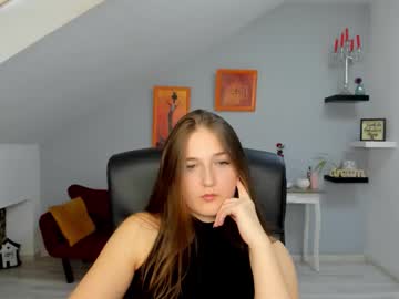 Annewilsonn Chaturbate stream image from November 03, 2025