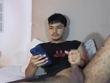 Snowlann Chaturbate stream image from November 03, 2025