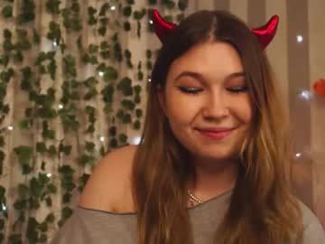 Cherry_Cheeky Chaturbate stream image from November 03, 2025