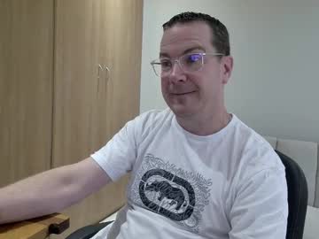 Brettdj Chaturbate stream image from November 03, 2025