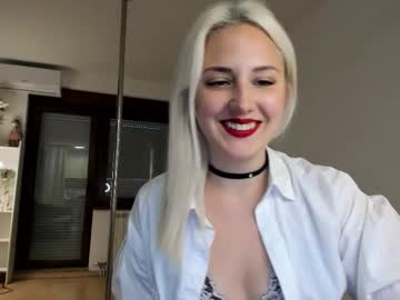 Pole_Dance_Queen Chaturbate stream image from November 03, 2025