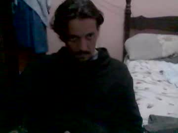 Douiqui Chaturbate stream image from November 03, 2025
