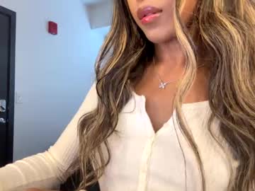 Princessaleah Chaturbate stream image from November 03, 2025