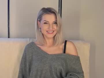 Babydollysx Chaturbate stream image from November 03, 2025
