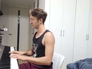 Barebritpianist Chaturbate stream image from November 03, 2025