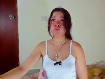 Kiwi_Mmm Chaturbate stream image from November 03, 2025