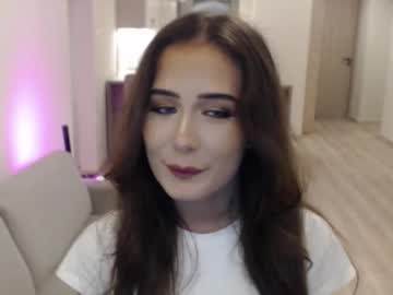Tinyxstar Chaturbate stream image from November 03, 2025