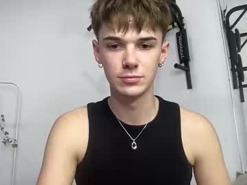 Yoursweetyguy Chaturbate stream image from November 03, 2025