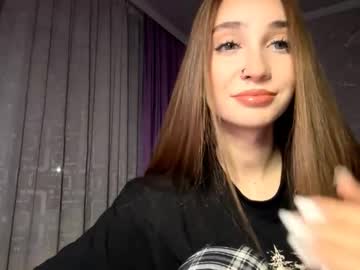 Halliemcanaw Chaturbate stream image from November 03, 2025